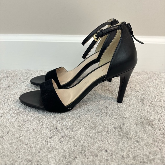 NWOB Cole Haan Grand OS Black Ankle Strap Heels - Picture 2 of 8